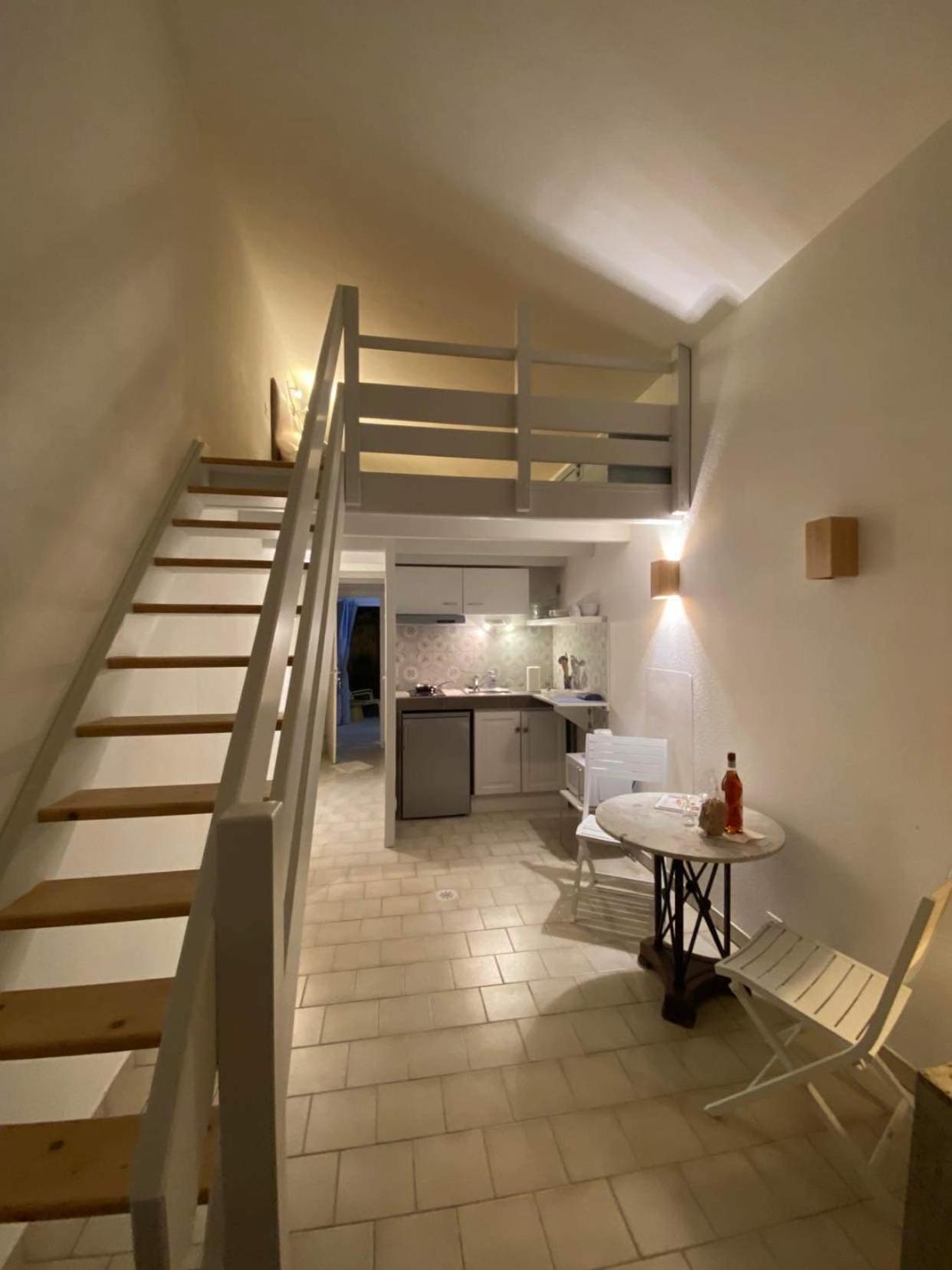 Charming House Close To The Plage Des Huttes Chaucre Экстерьер фото